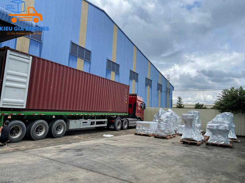 Vận chuyển hàng hóa Hà Nội vào Bình Dương nhanh, an toàn, giá rẻ 4 Chanh-gui-hang-di-Binh-Duong-nhan-cho