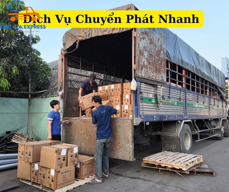 Dịch vụ chuyển phát nhanh Bình Dương, vận chuyển hỏa tốc 3 Loi-ich-khi-su-dung-dich-vu-chuyen-phat-nhanh-Binh-Duong-cua-Kieu-Gia-Express