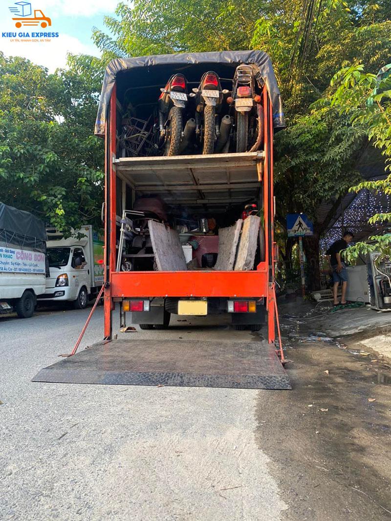 Gửi xe máy từ Huế vào Đà Nẵng
