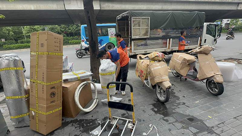 Nguyên tắc bốc xếp hàng hóa xe tải & bảng giá mới nhất 2 Vì sao cần biết cách bốc xếp hàng hóa